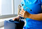How to Become a Travel Nurse in USA and Earn Higher
